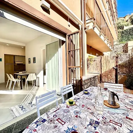 Hostdomus - Casa Arianna *